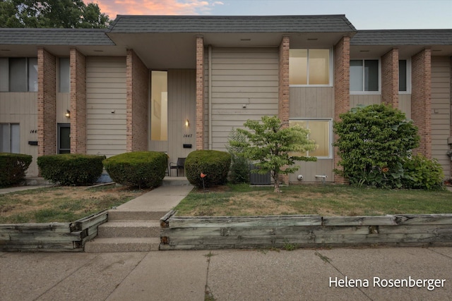 1447 N Saxony Dr SE, Grand Rapids, MI 49508 - photo 25
