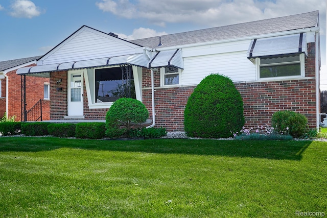 15481 Drake St, Southgate, MI 48195 - photo 4