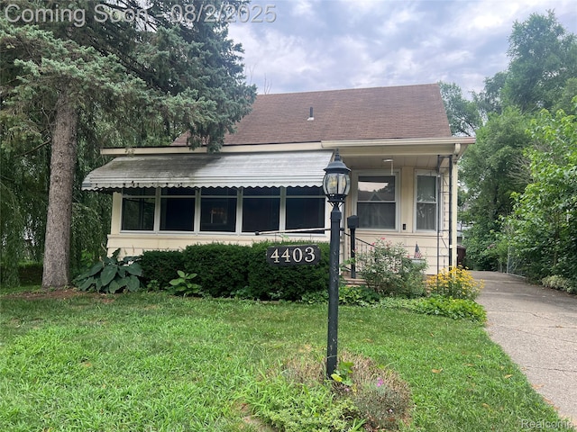 4403 Biddle St, Wayne, MI 48184 - photo 1