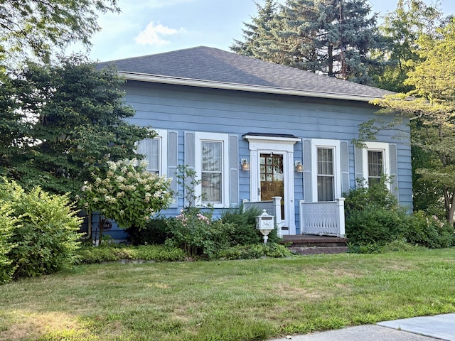 1464 S Riverside Ave, St, MI 48079 - photo 1