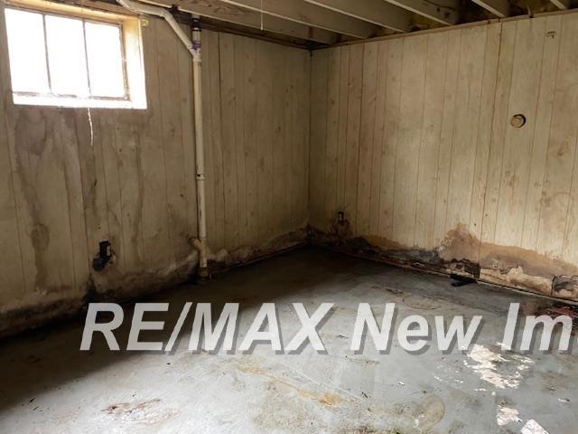 2420 S Jefferson Ave, Saginaw, MI 48601 - photo 17