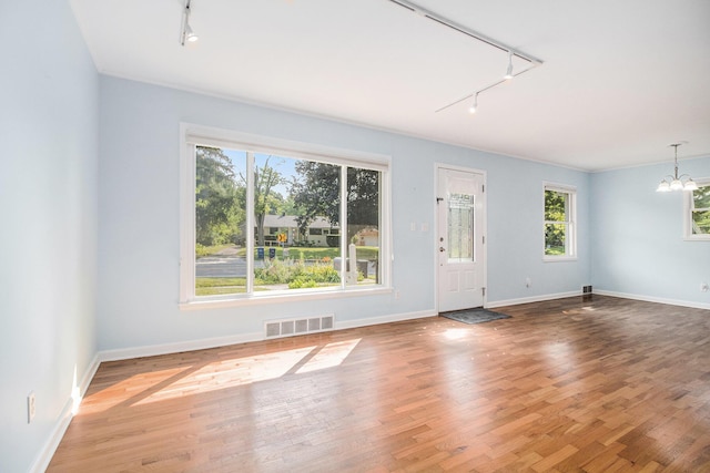 900 Barton Dr, Ann Arbor, MI 48105 - photo 5
