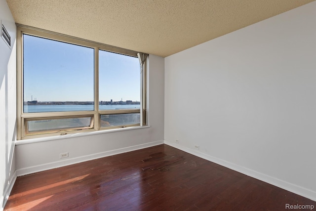 3320 Spinnaker Ln # 10F, Detroit, MI 48207 - photo 22