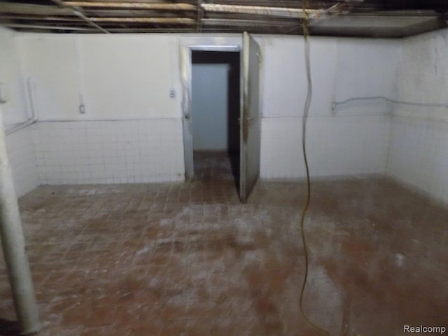 24055 Van Dyke Ave, Center Line, MI 48015 - photo 12