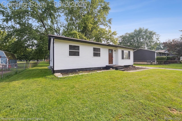 7223 Allegan Dr, Davison, MI 48423 - photo 2