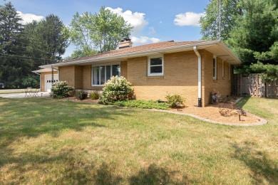 753 Lattimer Dr, Saint Joseph, MI 49085 - photo 4