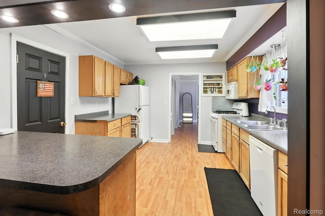 521 Pleasant St, Grand Ledge, MI 48837 - photo 4