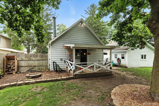 521 Pleasant St, Grand Ledge, MI 48837 - photo 2