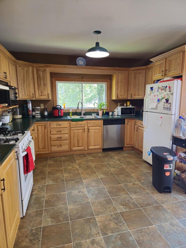 7751 Moreland Rd, Jerome, MI 49249 - photo 8