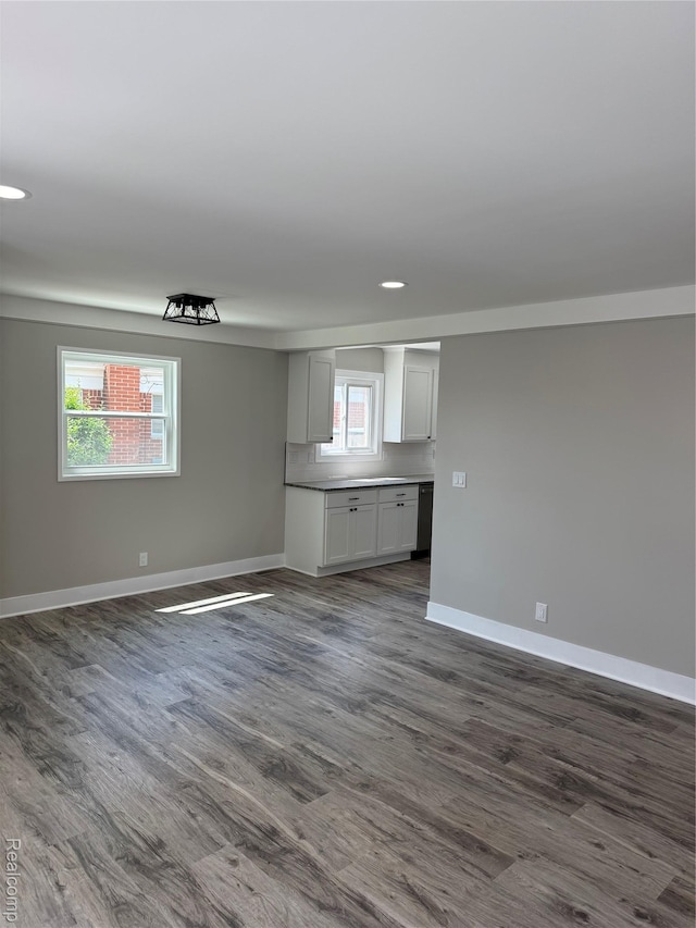 8619 Shari Dr, Westland, MI 48185 - photo 6