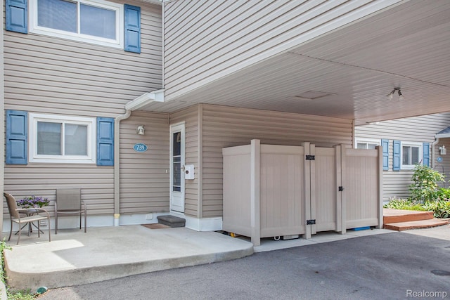 739 Kirts Blvd, Troy, MI 48084 - photo 2