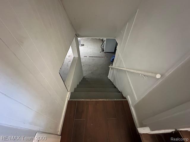 1032 Beaconsfield Ave, Grosse Pointe Park, MI 48230 - photo 30