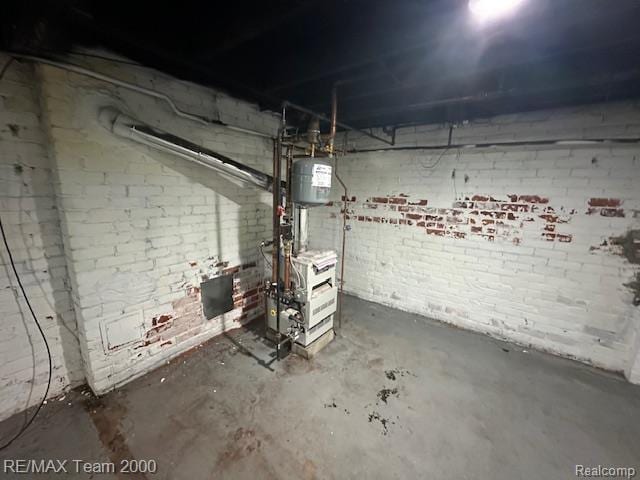 1032 Beaconsfield Ave, Grosse Pointe Park, MI 48230 - photo 32