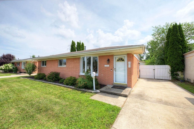 1391 S Sutton Dr, Westland, MI 48186 - photo 1