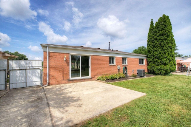 1391 S Sutton Dr, Westland, MI 48186 - photo 19