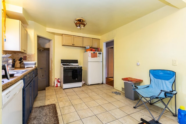 7415 Minock St, Detroit, MI 48228 - photo 6