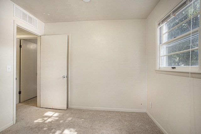539 Pleasant Ave, Kalamazoo, MI 49008 - photo 7