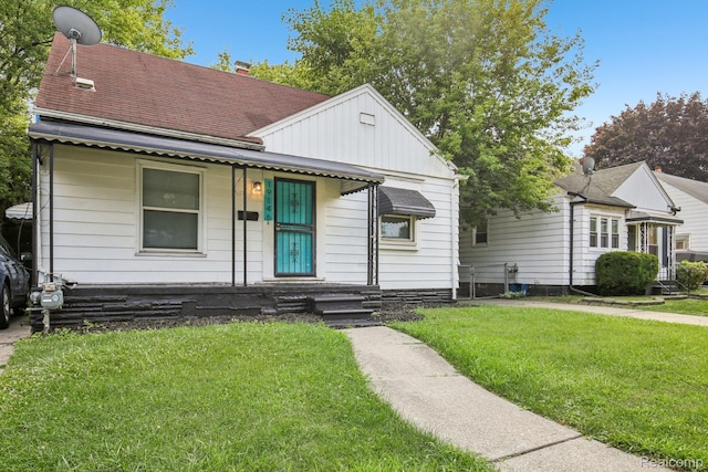 19146 Kingsville St, Detroit, MI 48225 - photo 2