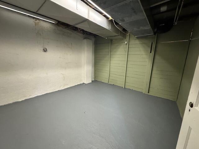 535 W Chicago St, Coldwater, MI 49036 - photo 20