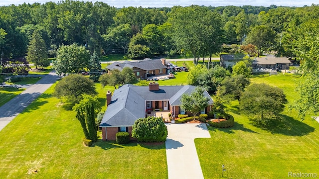 1853 W Bend Dr, Bloomfield, MI 48302 - photo 1
