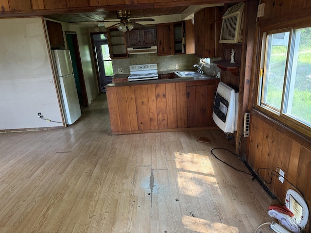 746 Stonecrest Dr NE, Sparta, MI 49345 - photo 3