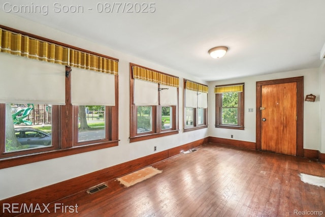 325 California Ave, Royal Oak, MI 48067 - photo 3