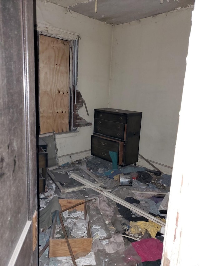 3226 Columbus St, Detroit, MI 48206 - interior space
