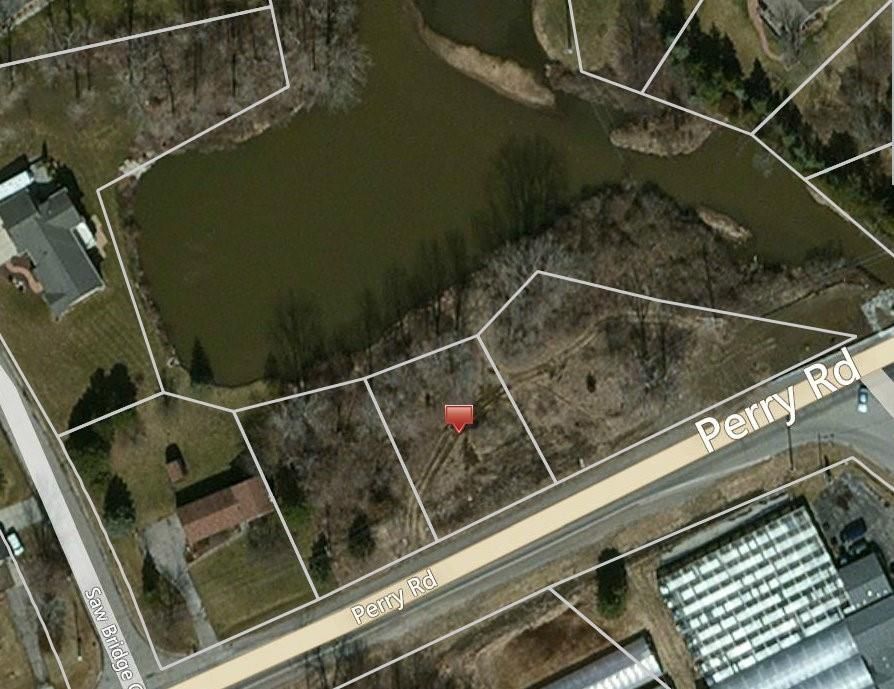 6481 Perry Rd, Grand Blanc, MI 48439