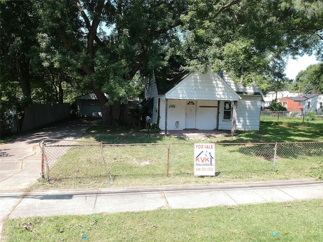 25601 Peter Kaltz Rd, Warren, MI 48091