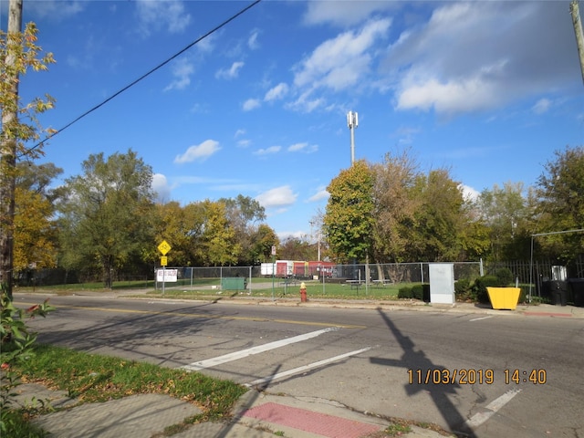 4744 Cadillac, Detroit, MI 48214