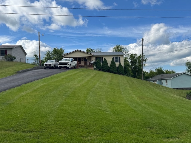 257 Deer Ridge Trl, Tazewell, VA 24651 - photo 2