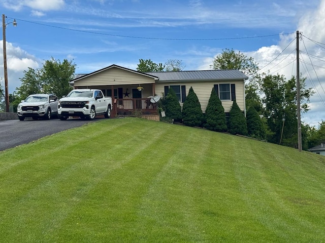 257 Deer Ridge Trl, Tazewell, VA 24651 - photo 1