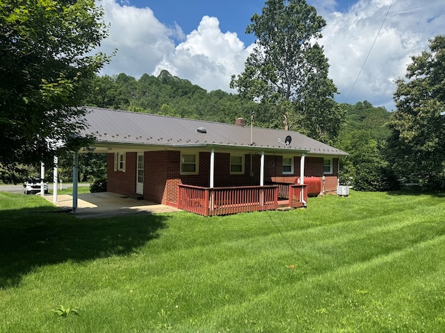 1686 Troutdale Hwy, Mouth Of Wilson, VA 24363 - photo 5