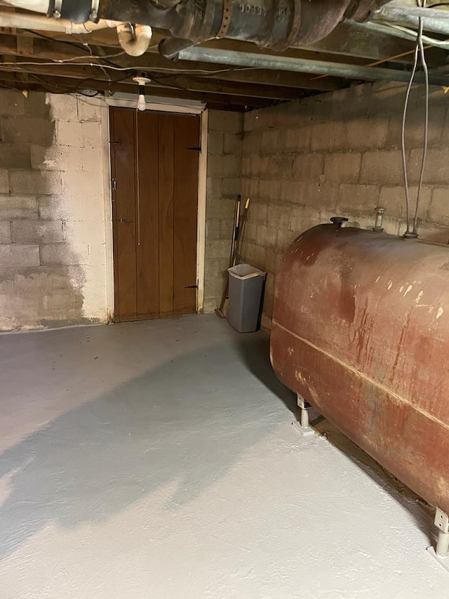 419 Adams St, Marion, VA 24354 - unfinished below grade area featuring heating fuel