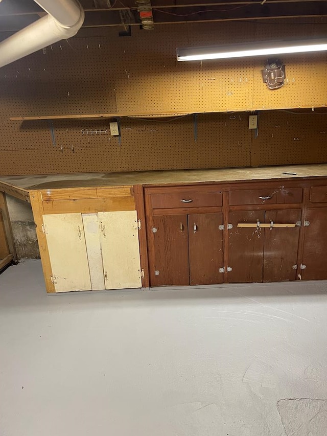 419 Adams St, Marion, VA 24354 - view of basement