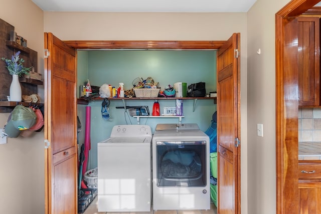 3003 Freestone Valley Rd, Tannersville, VA 24377 - washroom featuring separate washer and dryer