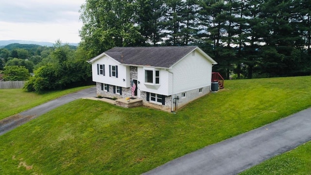 115 Ashley Dr, Bristol, VA 24201 - photo 1