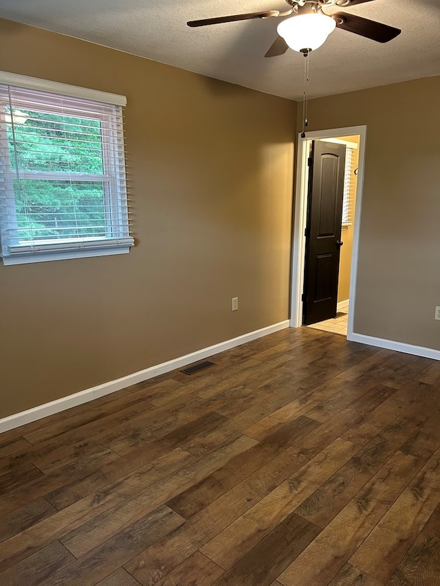 115 Ashley Dr, Bristol, VA 24201 - photo 19
