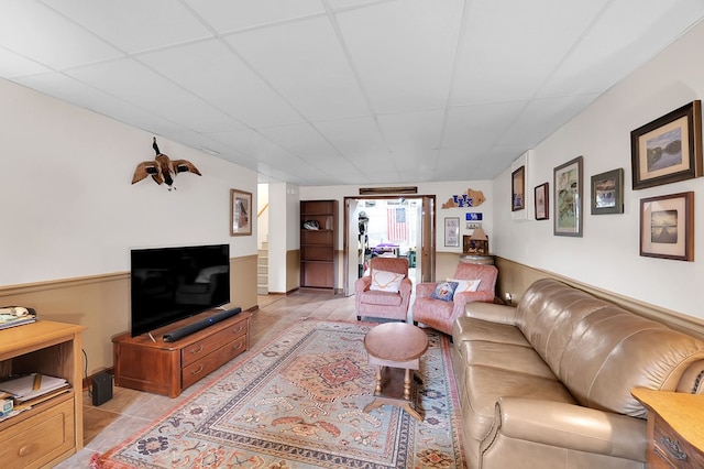 1103 Panorama Dr, Abingdon, VA 24210 - living area featuring a paneled ceiling and light tile patterned floors