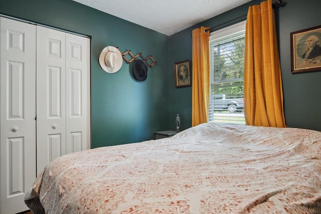 156 Ridgecrest St, Bluefield, VA 24605 - bedroom featuring a closet