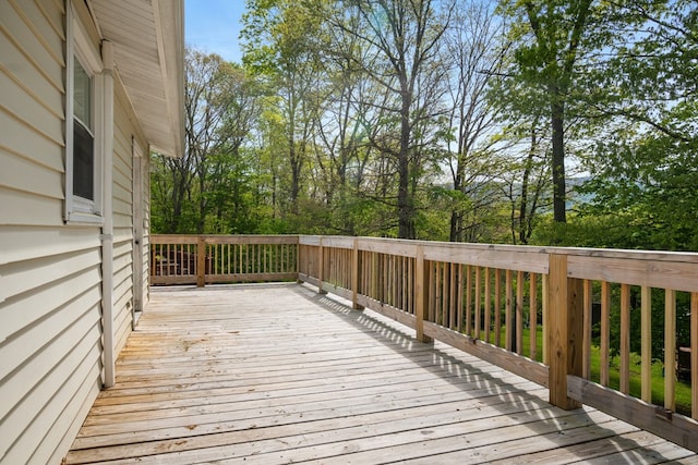 156 Ridgecrest St, Bluefield, VA 24605 - view of wooden terrace