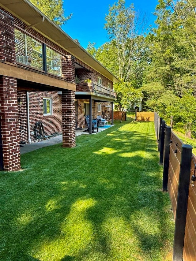 675 Pine Ridge Rd, Wytheville, VA 24382 - view of yard featuring a balcony and a patio area