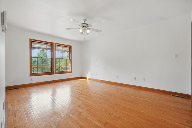 271 Burgan Rd, Pennington Gap, VA 24277 - spare room featuring light wood-type flooring, ceiling fan, and baseboards
