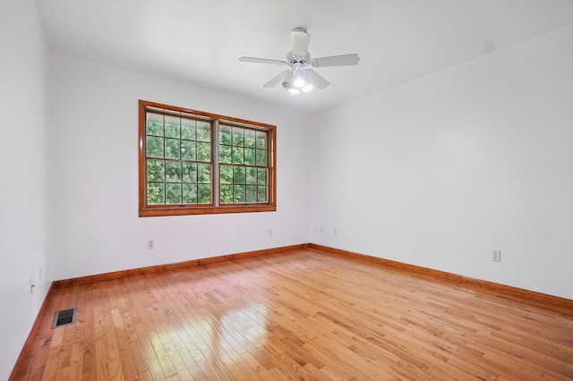 271 Burgan Rd, Pennington Gap, VA 24277 - empty room featuring light wood-style floors, baseboards, and a ceiling fan