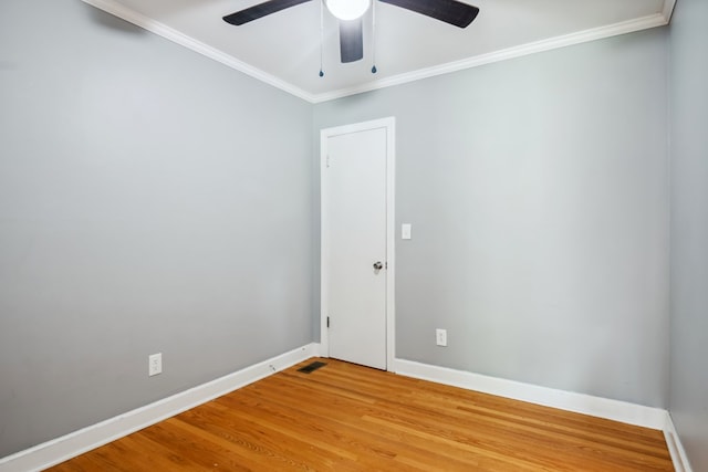 411 Courtland Cir, Galax, VA 24333 - empty room featuring a ceiling fan, crown molding, light wood-type flooring, and baseboards