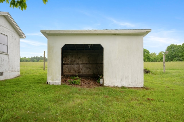 411 Courtland Cir, Galax, VA 24333 - view of pole building with a lawn