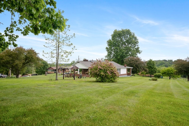 411 Courtland Cir, Galax, VA 24333 - view of green lawn