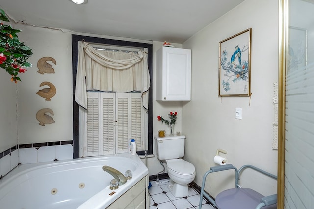 210 Valley St NE, Abingdon, VA 24210 - bathroom featuring toilet and a tub with jets
