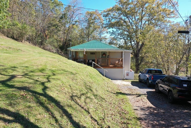 view of yard featuring a porch