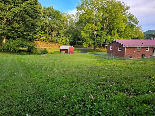 128 Roberts Chapel Rd, Saltville, VA 24370 - view of yard